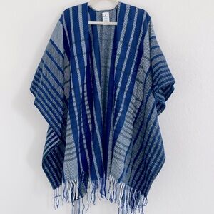 Woolrich One Size Fits All-Gray, Deep Blue Plaid Soft Open Shaw/Cape w/Fringe